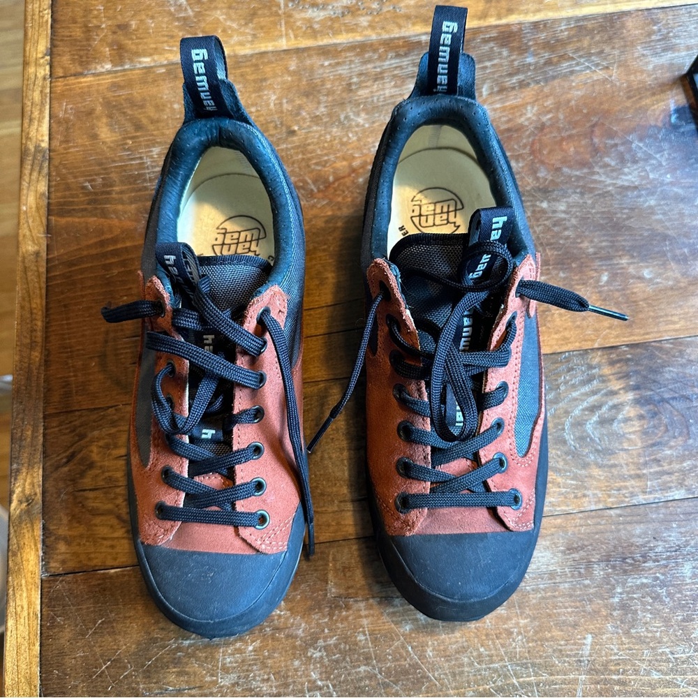 Hanwag women’s hiking shoe size 6 burnt orange